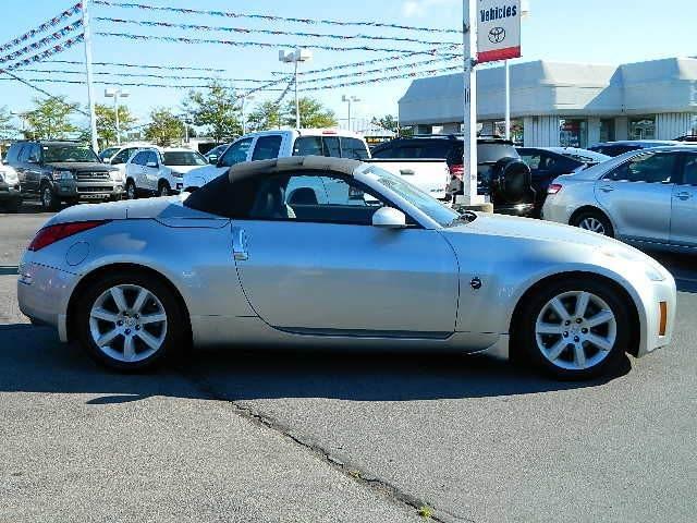 2005 Nissan 350Z 138 WB SRW