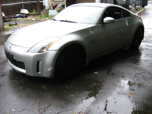 2005 Nissan 350Z 5DR 7-pass VAN I4 FWD