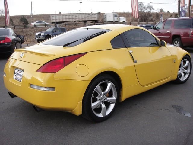 2005 Nissan 350Z Unknown