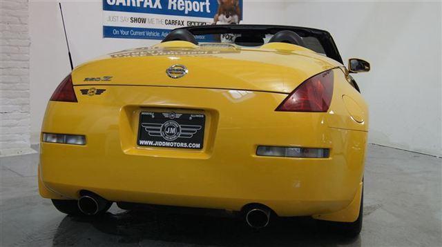 2005 Nissan 350Z 5DR 7-pass VAN I4 FWD