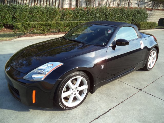 2005 Nissan 350Z 5DR 7-pass VAN I4 FWD