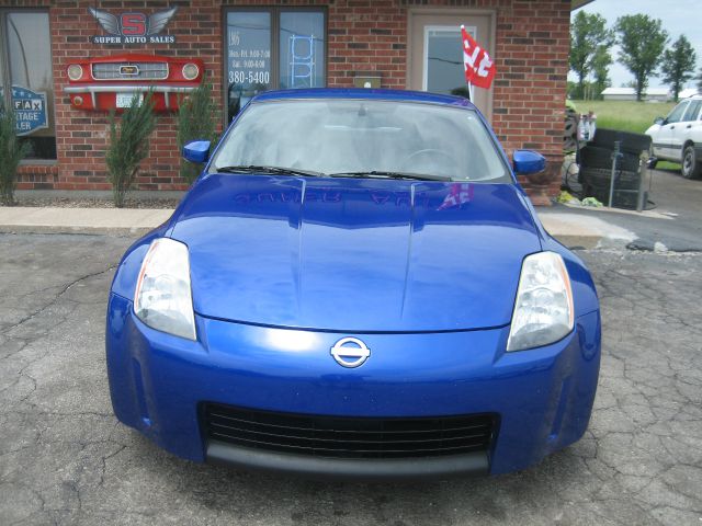 2005 Nissan 350Z Handicap Bus