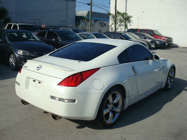 2006 Nissan 350Z 4dr S V6 Manual 4WD 4x4 SUV