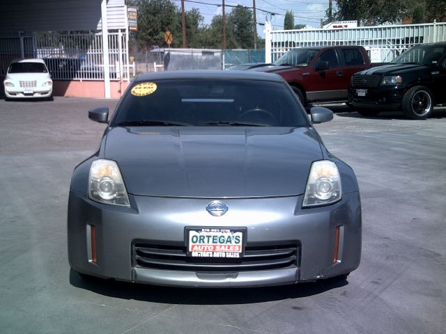 2006 Nissan 350Z Base