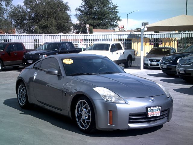 2006 Nissan 350Z Base