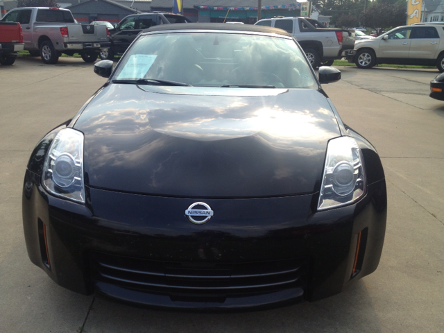 2008 Nissan 350Z 5dr 7-pass Van V6 LE FWD