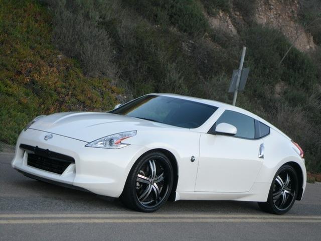 2009 Nissan 370Z Unknown