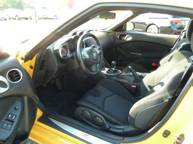 2009 Nissan 370Z Unknown