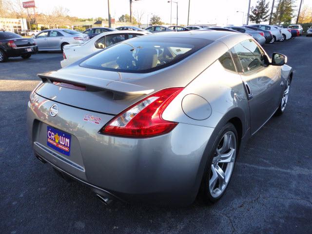 2009 Nissan 370Z Unknown