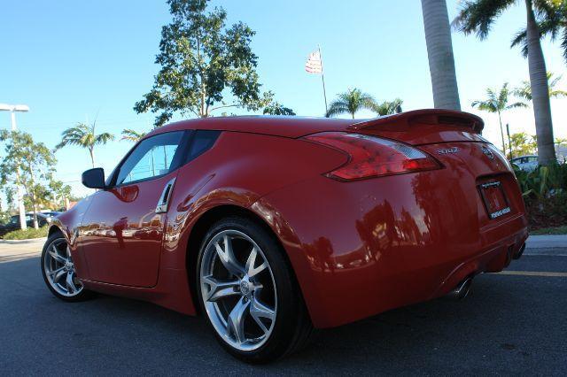 2010 Nissan 370Z Unknown