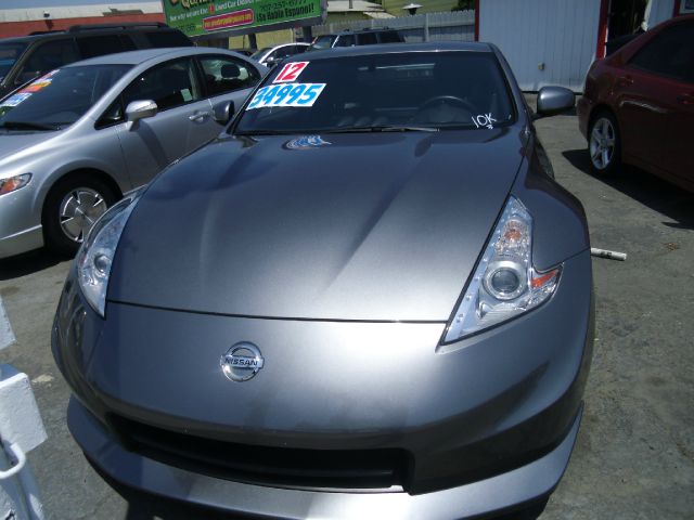 2012 Nissan 370Z IS 3