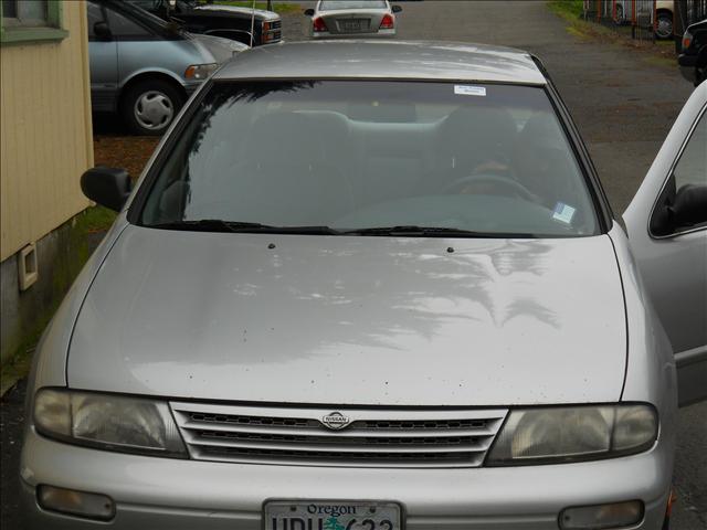 1995 Nissan Altima Clk320 Convertible With Gps