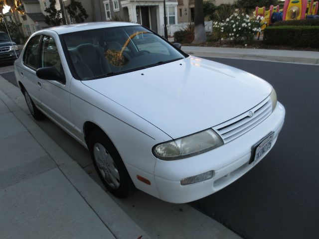 1995 Nissan Altima 6 Speed Transmision