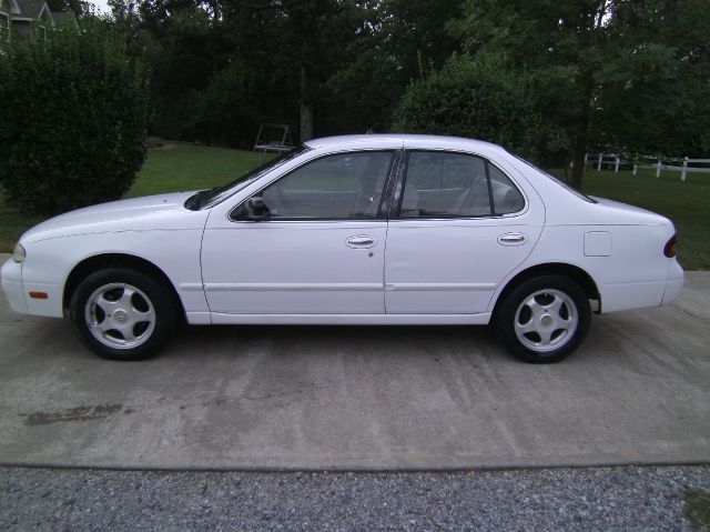 1996 Nissan Altima 6 Speed Transmision