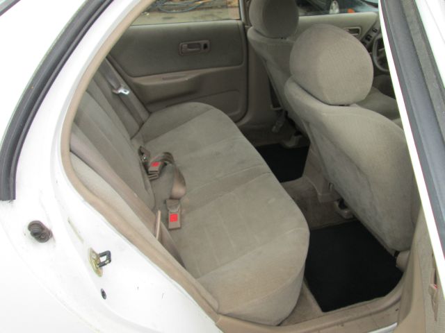 1997 Nissan Altima 6 Speed Transmision