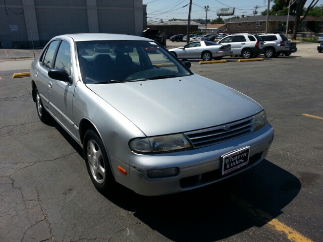 1997 Nissan Altima Clk320 Convertible With Gps