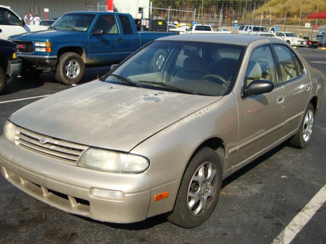 1997 Nissan Altima Unknown