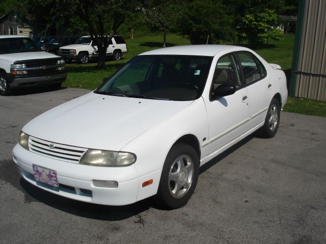 1997 Nissan Altima SE