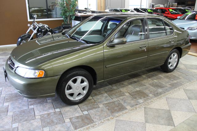 1998 Nissan Altima 3.0 Quattro