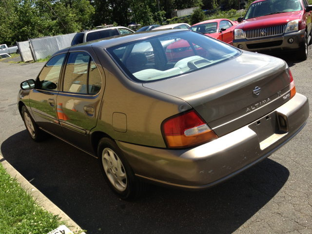 1998 Nissan Altima 6 Speed Transmision