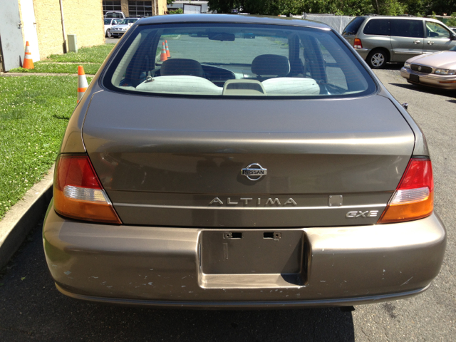 1998 Nissan Altima 6 Speed Transmision