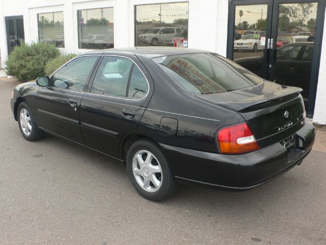 1998 Nissan Altima SE