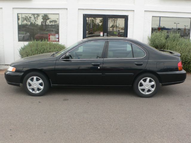 1998 Nissan Altima SE