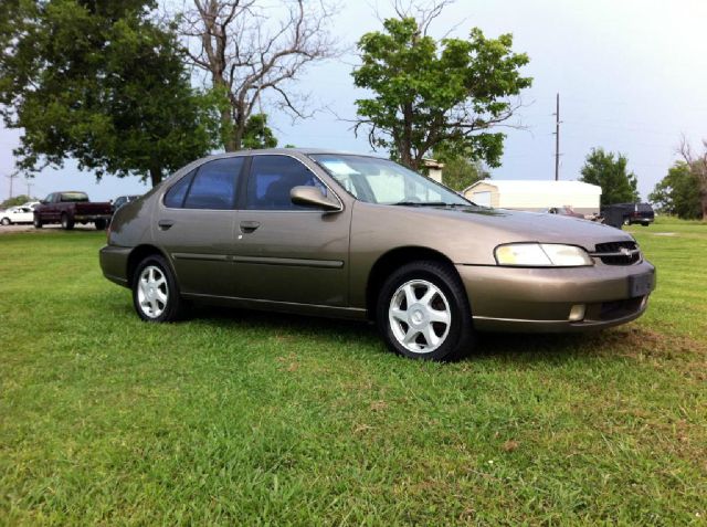 1998 Nissan Altima SE