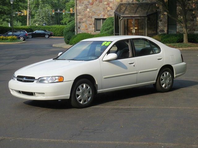 1998 Nissan Altima 6 Speed Transmision