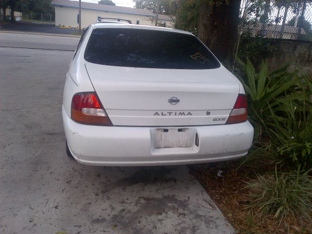 1998 Nissan Altima 6 Speed Transmision