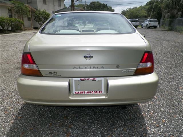 1999 Nissan Altima Unknown