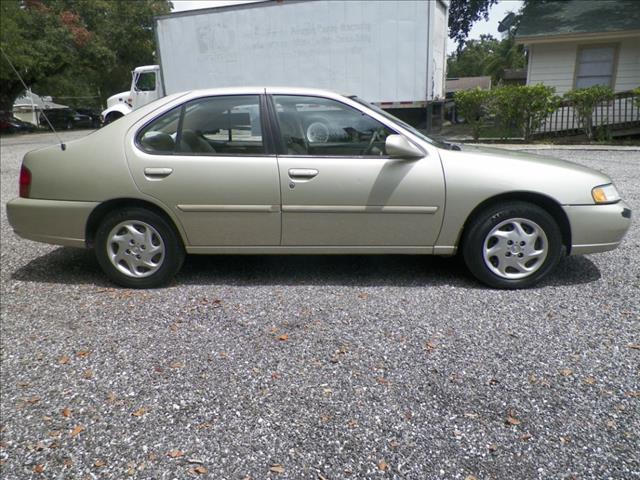 1999 Nissan Altima Unknown