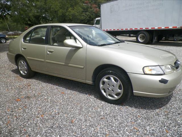 1999 Nissan Altima Unknown