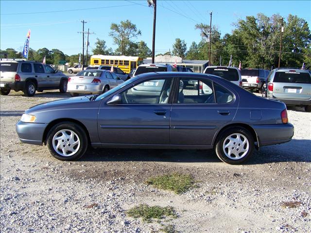 1999 Nissan Altima Unknown