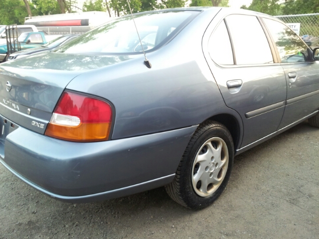 1999 Nissan Altima Clk320 Convertible With Gps