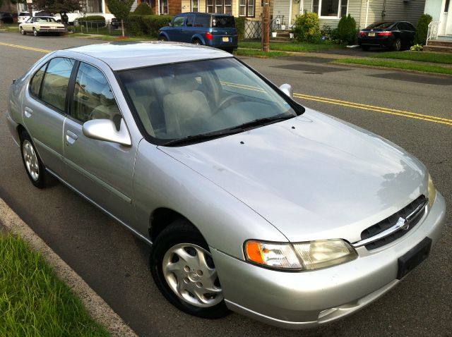 1999 Nissan Altima 6 Speed Transmision