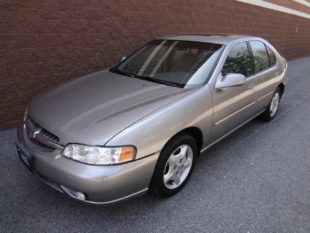 2000 Nissan Altima SE