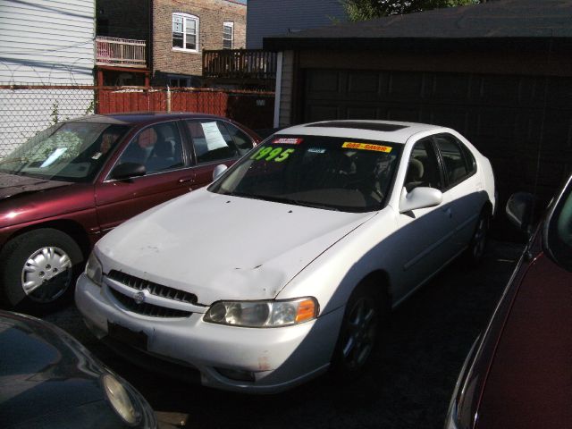 2000 Nissan Altima SE