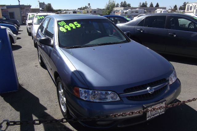 2000 Nissan Altima Unknown