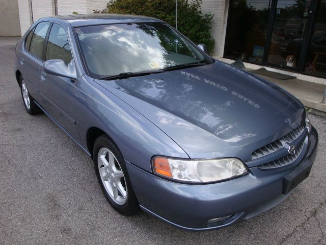 2000 Nissan Altima SE