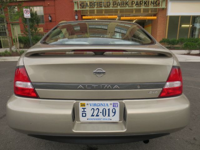 2000 Nissan Altima SE