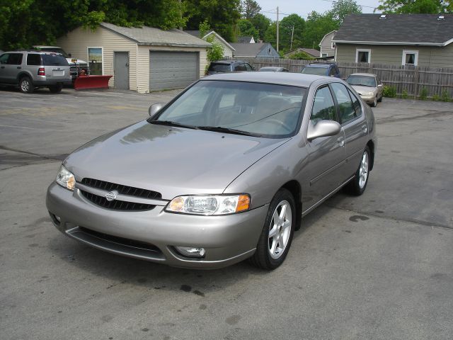 2000 Nissan Altima SE