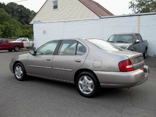 2001 Nissan Altima 6 Speed Transmision