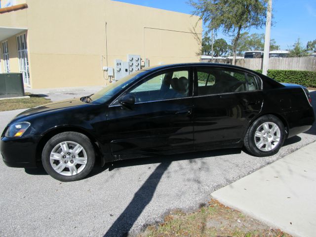 2001 Nissan Altima W/nav.sys