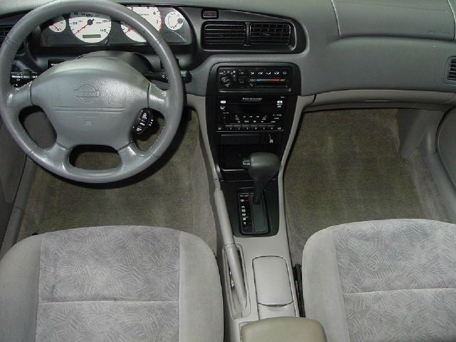 2001 Nissan Altima SE