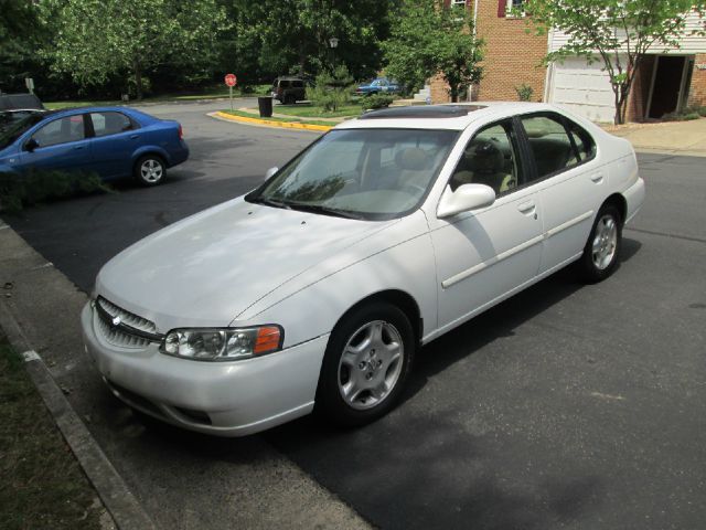 2001 Nissan Altima Unknown