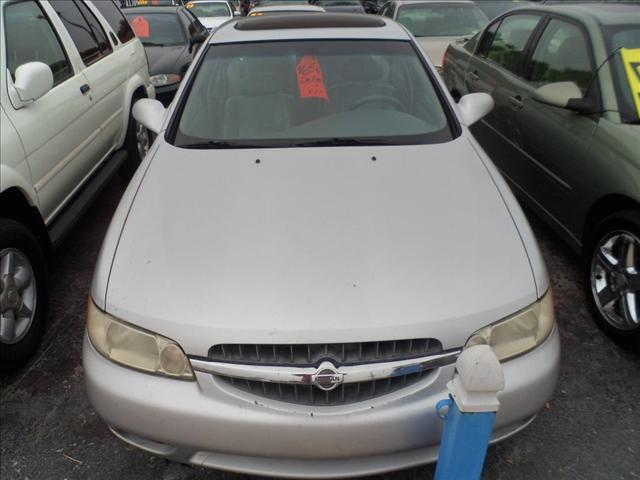 2001 Nissan Altima Unknown