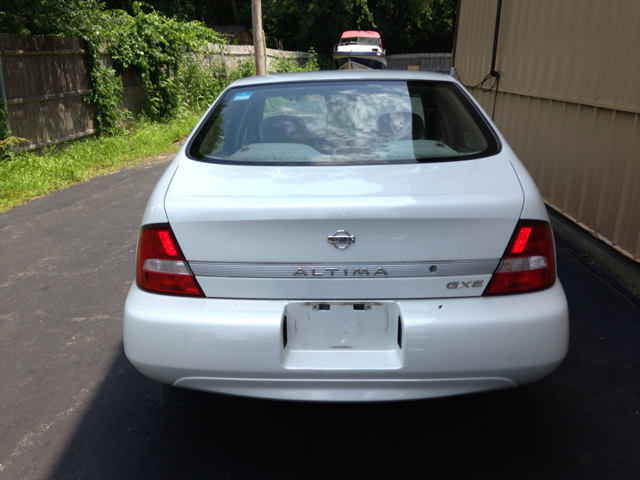 2001 Nissan Altima 6 Speed Transmision