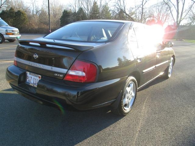 2001 Nissan Altima 3.0 Quattro