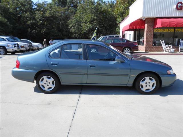 2001 Nissan Altima Unknown